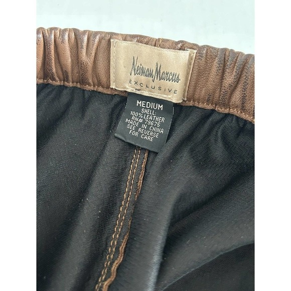 Neiman Marcus | Exclusive Women's Brown Elastic Waist Leather Pants Size Medium - Picture 9 of 15